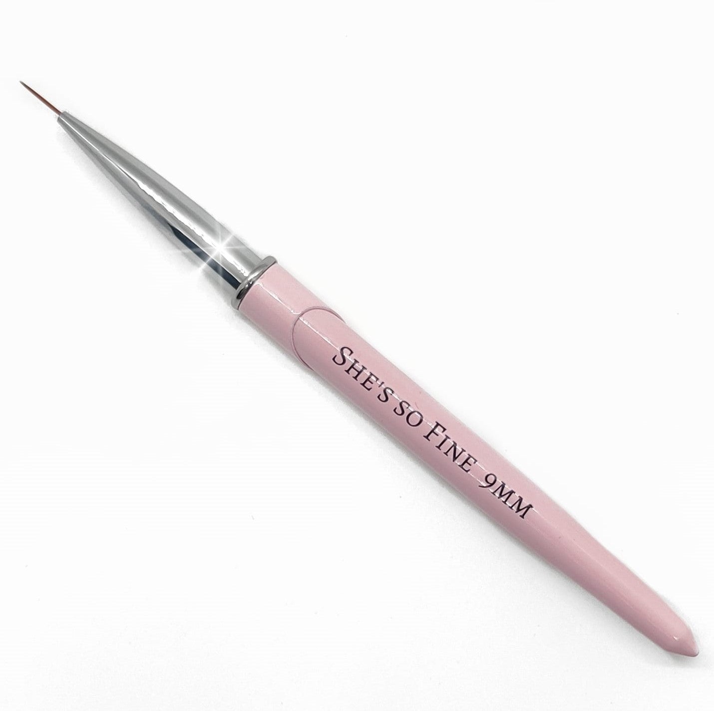 SHE'S SO FINE 9MM BRUSH - 2 COLOURS AVAILABLE